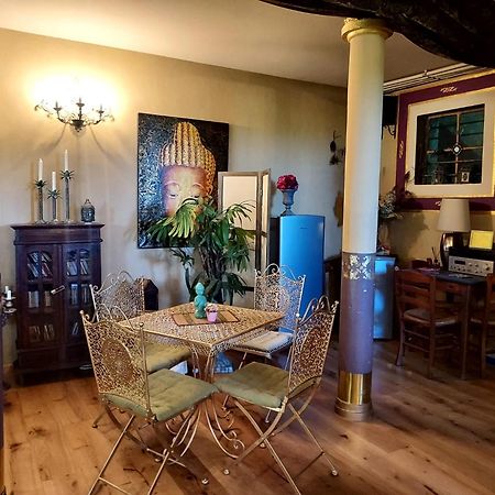 B&B Abracadabra Ghibullo Kültér fotó